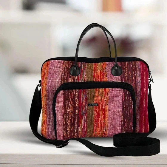 cotton-laptop-sleeve-bags-2.webp