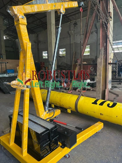 floorcrane.webp