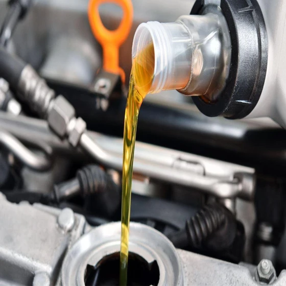 engine-automotive-oils-2.webp
