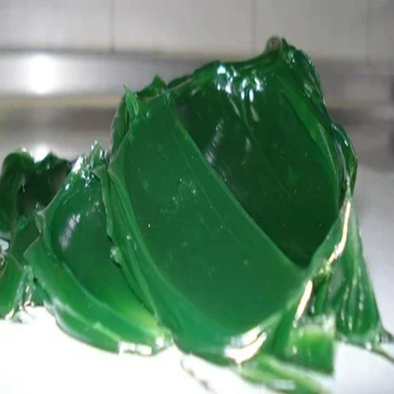 green-lithium-grease-2.webp