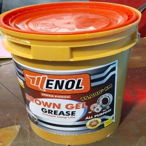 brown-gel-grease-2.webp