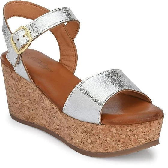 ladies-wedges-sandals-2.webp