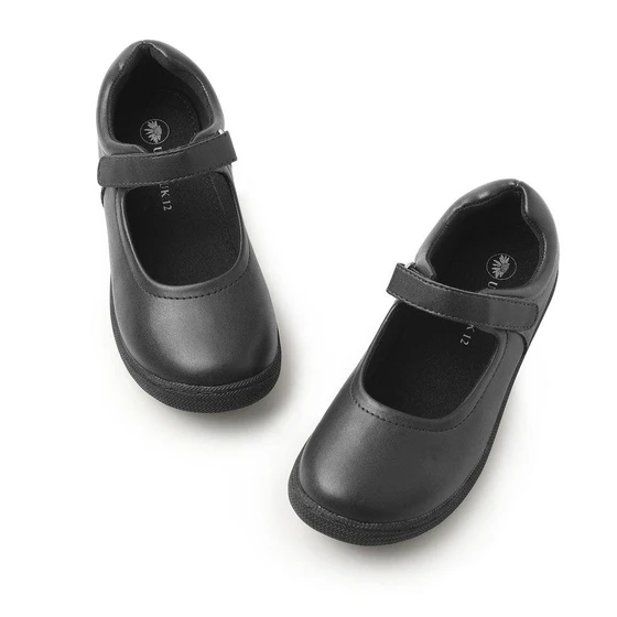 girls-school-shoes-1.webp
