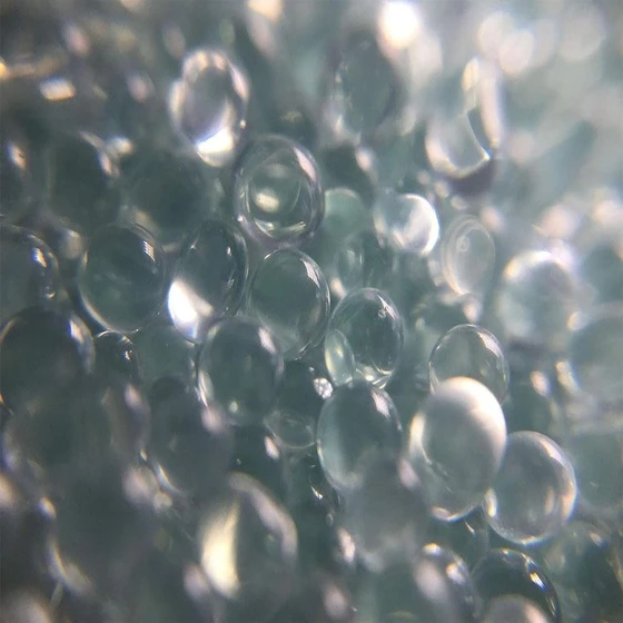 beads-reflective-glass-2.webp