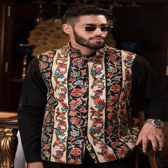 mens-kashmiri-embroidery-jacket-2.webp