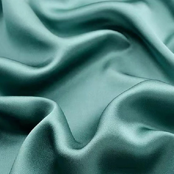 polyester-yarn-dyed-taffeta-fabric.webp