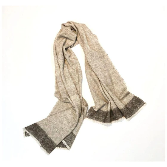 yak-wool-shawls-2.webp