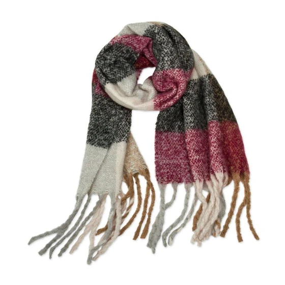 women-winter-scarf-2.webp