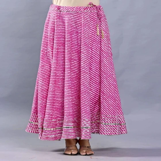 printed-ladies-skirts-2.webp
