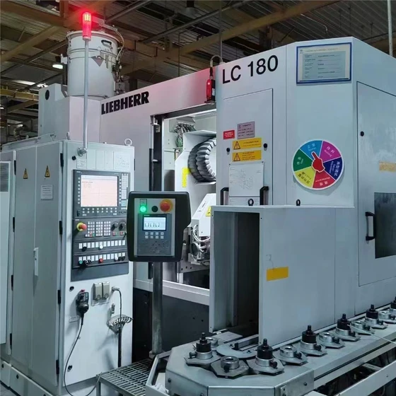 cnc-gear-hobbing-industrial-2.webp
