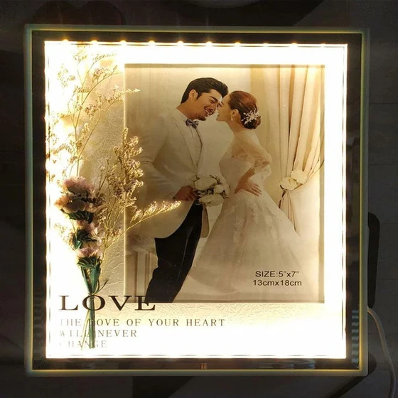 photo-frame-2.webp