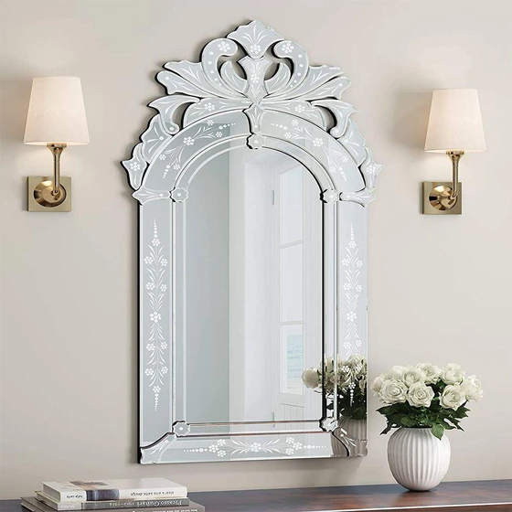 venetian-wall-mirror-1.webp