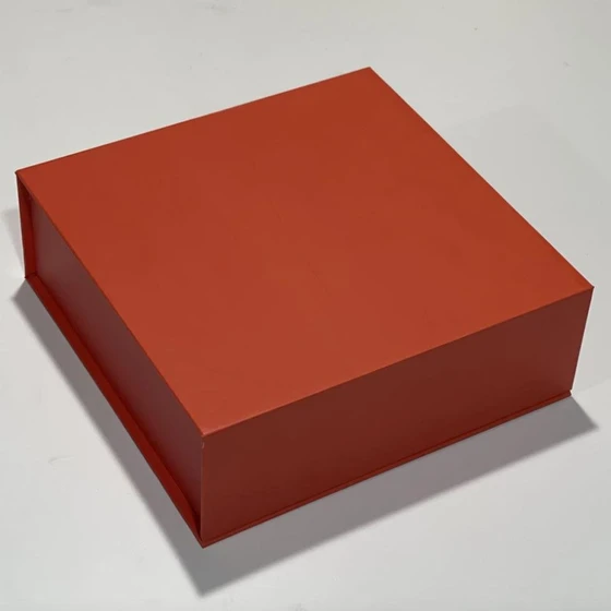 square-rigid-box-2.webp