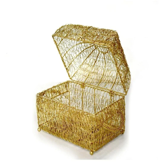 wire-metal-gifting-box-2.webp