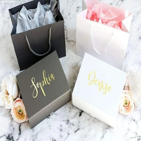 custom-gift-box-2.webp