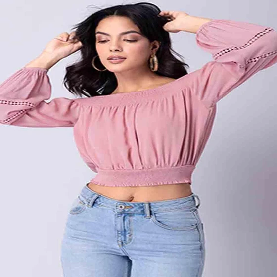 crop-top-and-jeans.webp