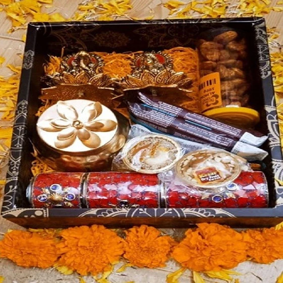 gift-diwali-hampers-2.webp
