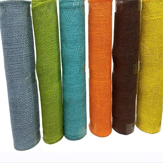 laminated-hessian-roll-1.webp