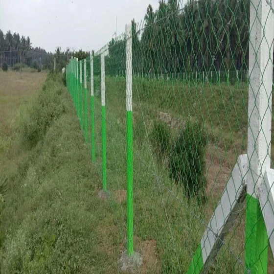 fencing-contractors-1.webp