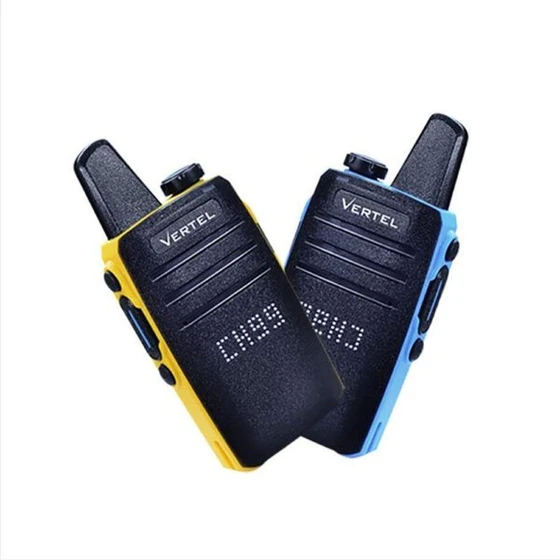 walkie-talkie-license-free-2.webp