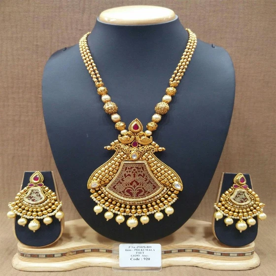 mala-pendant-set-2.webp