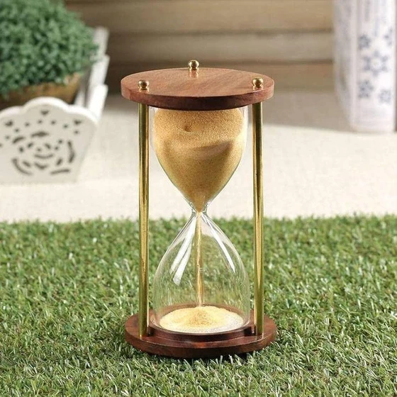 antique-sand-timer-2.webp