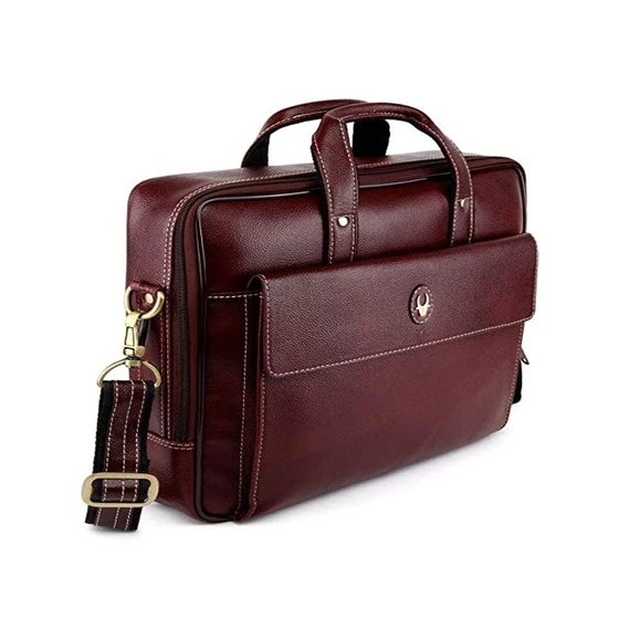 laptop-bag-for-travel.webp