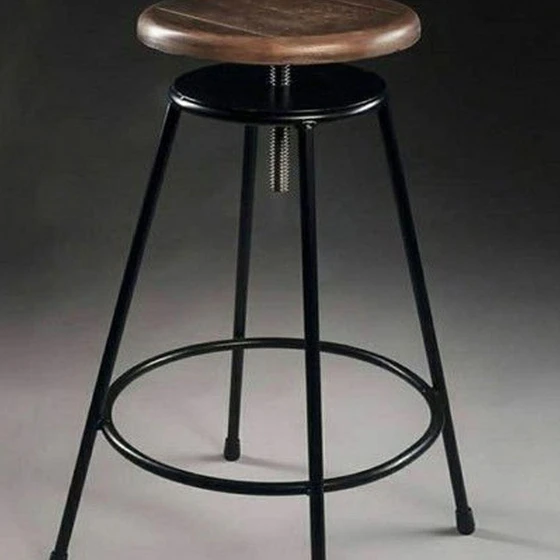 iron-bar-stool-2.webp
