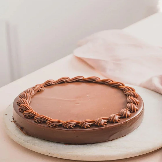 chocolate-truffle-cakes-2.webp