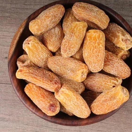 yellow-sweet-dates-2.webp