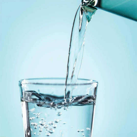 healthy-drinking-water-2.webp