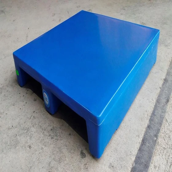 plastic-roto-pallet-2.webp