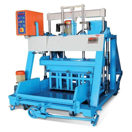 solid-block-making-machine-2.webp