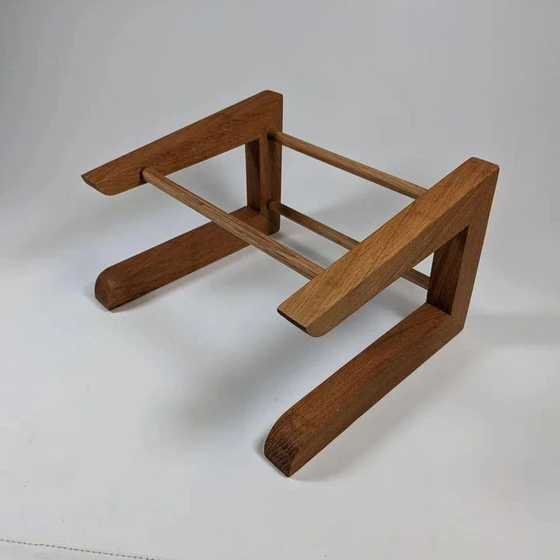 wooden-laptop-stand-2.webp