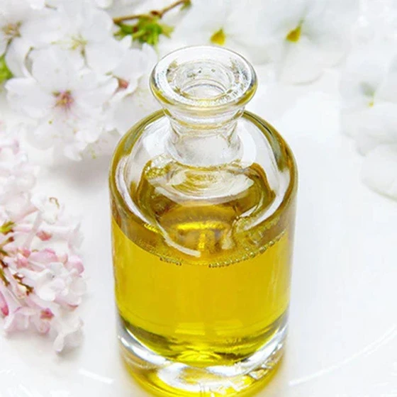gardenia-flowers-oil-2.webp