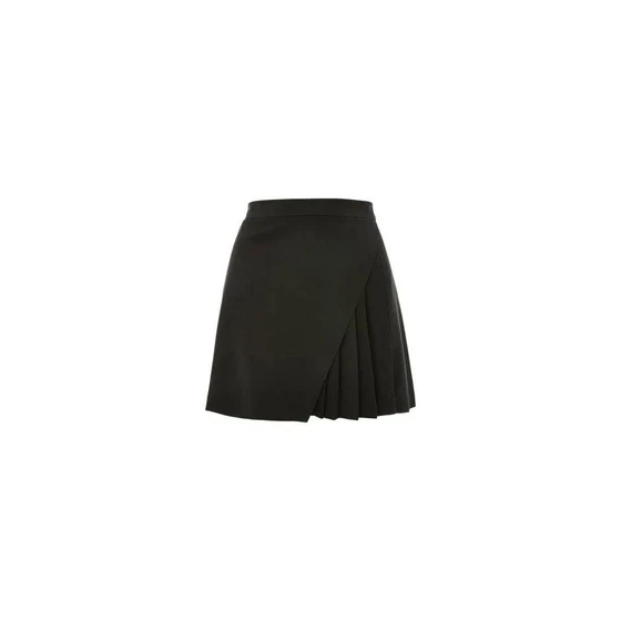 ladies-skirts-shorts-2.webp