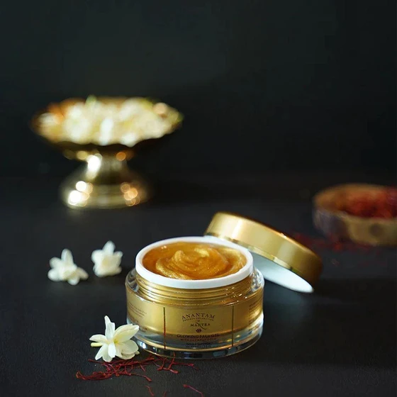 facial-gold-gel-2.webp