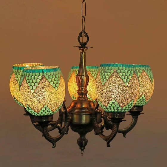 metal-decorative-chandeliers-2.webp