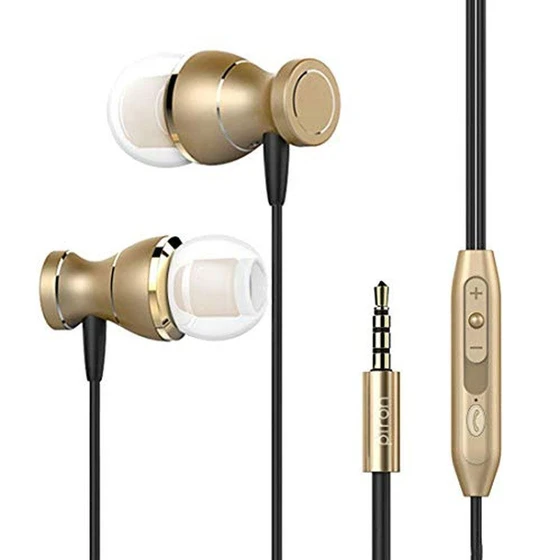 wired-high-bass-earphone-2.webp