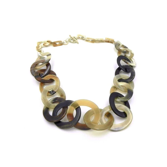 horn-buffalo-necklace-2.webp