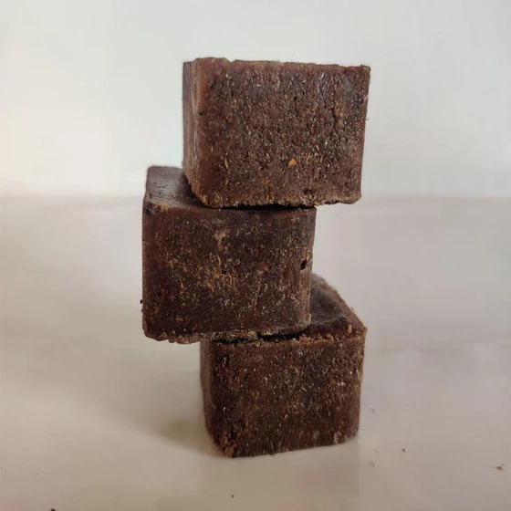 brown-lighter-cubes-1.webp