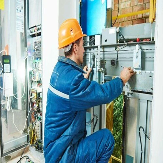 elevator-amc-services-1.webp