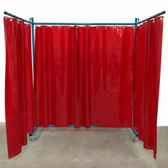 pvc-welding-curtain-1.webp