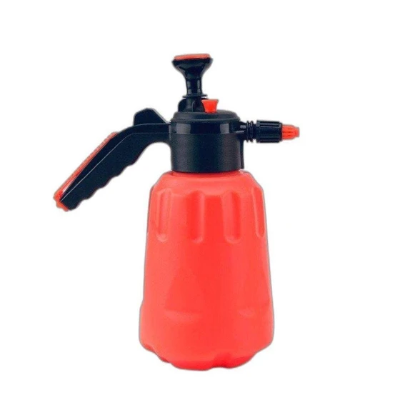 red-garden-sprayer-2.webp