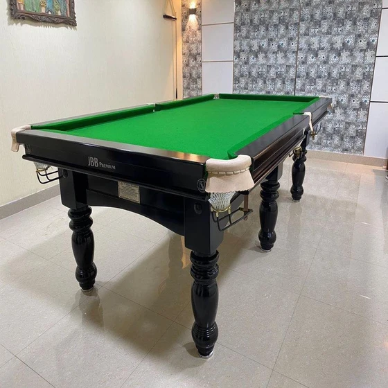 platinum-snooker-table-2.webp