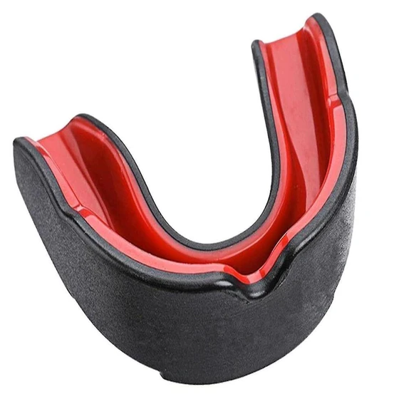 long-lasting-mouth-guard-2.webp