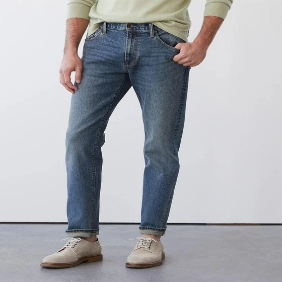 slim-stretch-jeans-2.webp