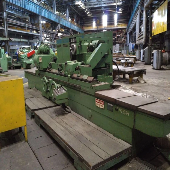 farrel-cnc-roll-grinder-2.webp