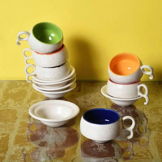 modern-two-tone-mug-2.webp