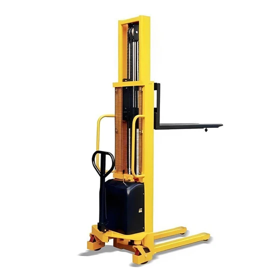 semi-electric-stacker-2.webp